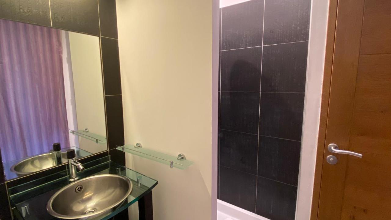 T3 De 140M2 Pour 7 Pers- Extra Centre Ajaccio - A 5 Min A Pied Des Plages - Classe 5 Etoiles - Casa Di Artisti المظهر الخارجي الصورة